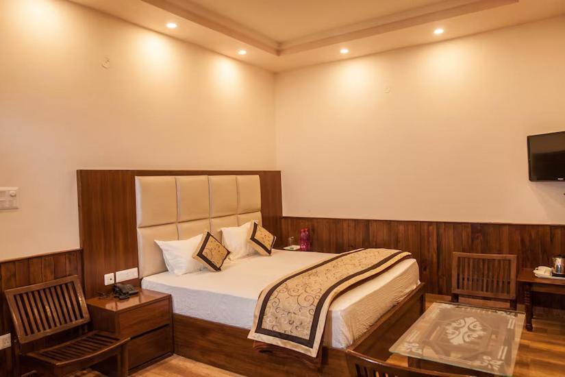 Dharamshala Paradise Sheela ภายนอก รูปภาพ